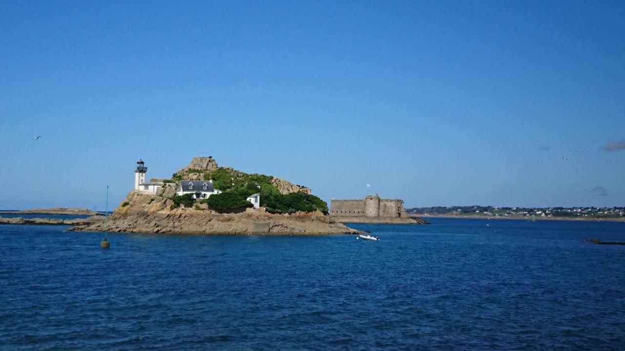 La Maison Serrurier - Chambres D'Hotes Morlaix Exterior photo